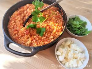One pot med vita bönor, ris och tomat recept