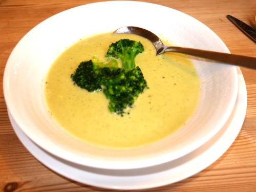 Recept på broccolisoppa slät Broccolisoppa slät