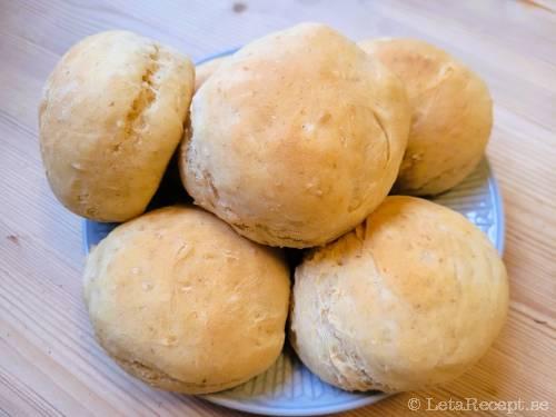 Grötbröd på havregrynsgröt