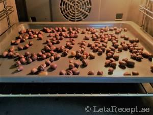 Bild 2 av Rostade hasselnötter