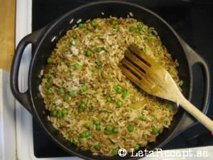 Vegetarisk quorngryta med ris recept